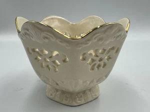 Lenox Floral Pierced Embossed Harps Cream Langtry USA Gold Trim Decorative Bowl - Picture 1 of 12