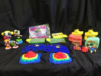 McDonalds Jack In The Box Toys Flintstones Power Puff Girls Junk Drawer KG - Image 1 of 4