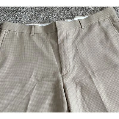 Pantalones cortos de golf Walter Hagen para hombre talla 38 caqui a cuadros frente plano verano Foto 1 de 4