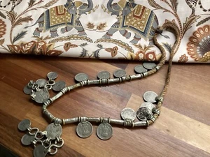 VINTAGE ETHNIC INDIAN NECKLACE WITH COINS - Picture 1 of 4