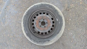 VAUXHALL ASTRA H STEEL WHEEL 5 STUD RIM 15" 195 65 15 (BAD TYRE) #4 - Picture 1 of 4