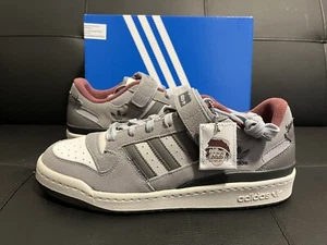 ADIDAS FORUM  84 LOW x HOME ALONE  2 PIGEON LADY EU 45 1/3 - Bild 1 von 3