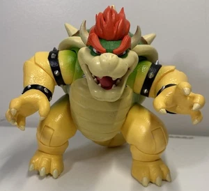 Figura BOWSER Película Nintendo Super Mario Bros. con Efecto Respiración de Fuego 7" - Imagen 1 de 7