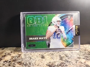 Wild Card Drake Maye QB1 On The Clock STEAMBOAT WILLIE 1/1 Green Rainbow - Bild 1 von 7