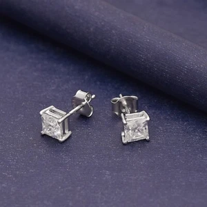 1.50 Ctw Squre Shape Moissanite 925 Sterling Silver Solitaire Women Stud Earring - Picture 1 of 8