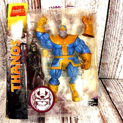 JUEGO DE FIGURAS DE ACCIÓN DIAMOND MARVEL SELECT THANOS & DEATH 8" CON GUANTE INFINITO Foto 1 de 4