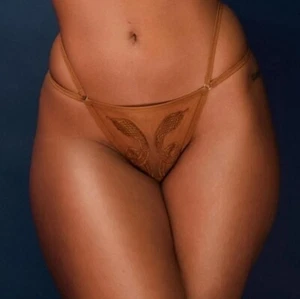 Thistle and Spire Revolve Medusa Liquid Gold Thong Size 3X New Sheer Snake - Picture 1 of 13