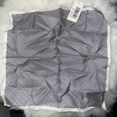 RYAN SEACREST Silver Grey Geometric 100% Silk Pocket Square Handkerchief NEW - Image 1 of 4