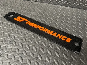 Universal 4D Bonnet Prop "ST Performance" - Focus Fiesta Puma Black/Orange - Picture 1 of 3