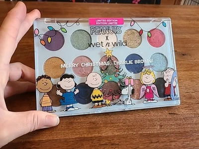 Peanuts X Wet n’ Wild Merry Christmas Charlie Brown Palette Eye & Face 0.6 oz - Image 1 of 4