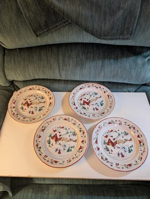 Farberware BLANCO NAVIDAD #391 Juego de 4 Platos de Postre de Ensalada con Borde Rojo 7 5/8" Foto 1 de 4