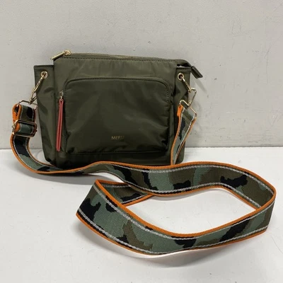 Cartera bandolera Mersi de nailon verde oliva Foto 1 de 4