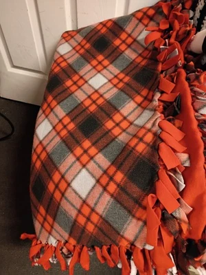 Beautiful Large Tie-Knot Blanket - Image 1 of 4