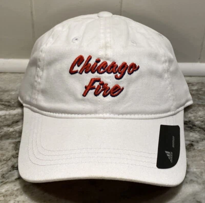 NUEVO CON ETIQUETAS Adidas Chicago Fire MLS Fútbol Fútbol Blanco/Rojo Sombrero holgado Mujer Gorra OSFM Foto 1 de 3