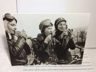 AVANTI BIRTHDAY GREETING CARD AMERICA New w/Envelope Living fast-looking fab..." - Image 1 of 3