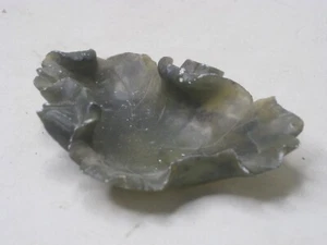 vintage carved Chinese Jade brush washer Lotus flower dish holder China art - Picture 1 of 9