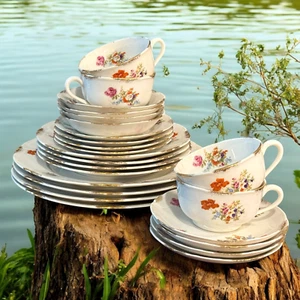 Warwick Vtg 20-Pc Scalloped 1949 Dresden Floral Style Dinnerware 4 Place Setting - Picture 1 of 8