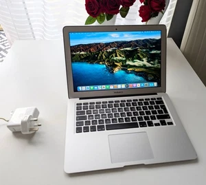 Apple MacBook Air 13" Intel Core i7 8GB RAM 128GB SSD 2015 Model UK Seller - Picture 1 of 9