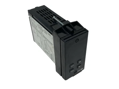 Montaje en panel controlador de temperatura Red Lion Controls TCU11001 115/230VAC Foto 1 de 4