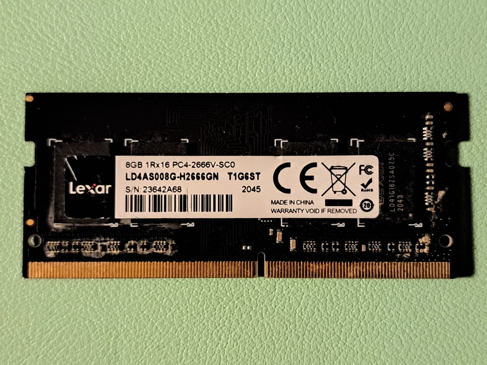 Memoria RAM Lexar 8 GB PC4-2666V-SCO LD4AS008GH-H2666GN T1G6ST - Immagine 1 di 1