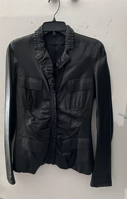 Chaqueta de cuero negra Donna Karan New York talla 6/IT 42/S/M Italia suave mantequilla Foto 1 de 3