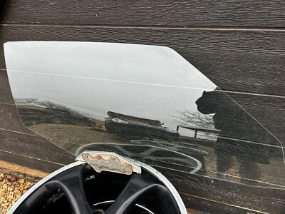 83-89 MITSUBISHI STARION CHRYSLER CONQUEST OEM VIDRIO VENTANA PASAJERO Foto 1 de 4