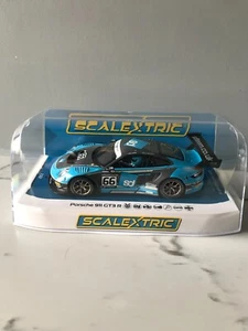 Scalextric C4415 Porsche 911 GT3 R Team Parker Racing British GT 2022 B,N,I,B - Picture 1 of 4