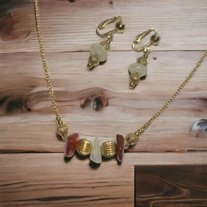 Vintage 1975 Avon Desert Stones Necklace Clip On Earrings Set Agate Carnelian - Picture 1 of 6