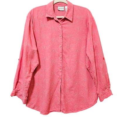 Top para mujer Napa Valley grande rosa mezcla de lino bordado mangas largas cuello Foto 1 de 4