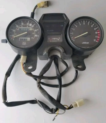 GS550L OEM SUZUKI TACH GS 550 L TACÓMETRO MEDIDOR VELOCÍMETRO TABLERO SPEEDO Foto 1 de 4