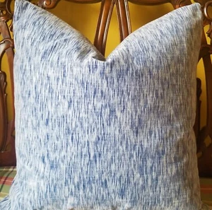 Donghia SCRIBBLE Azul Italiano Terciopelo Cubierta de Almohada Personalizada Todos los Tamaños Terciopelo Moderno - Imagen 1 de 10