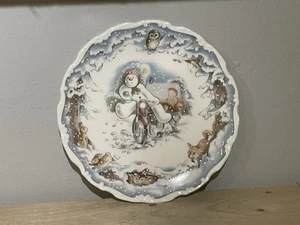 Royal Doulton Snowman - The Snowman’s Motorcycle Ride Plate - Picture 1 of 2