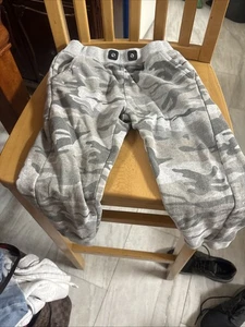 Truth Substance Common Sense Joggers Talla 6 - Imagen 1 de 5