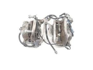 2019 ON L663 LAND ROVER DEFENDER 90 FRONT BRAKE CALIPERS RH + LH 2.0 PETROL - Picture 1 of 11