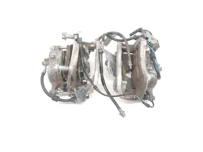 2019 ON L663 LAND ROVER DEFENDER 90 FRONT BRAKE CALIPERS RH + LH 2.0 PETROL - Image 1 of 4