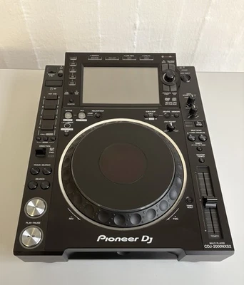 1 x Pioneer CDJ-2000NXS2 | DJ-Player (#105) - Bild 1 von 4