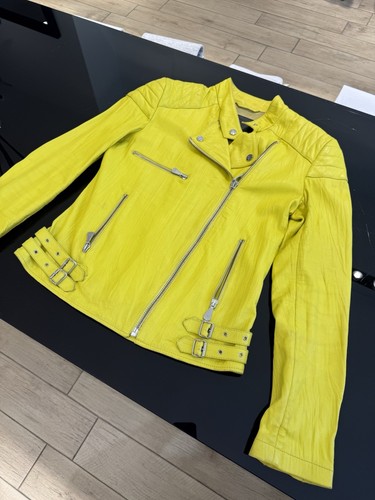 Giacca di pelle gialla Alexander McQueen taglia IT 38