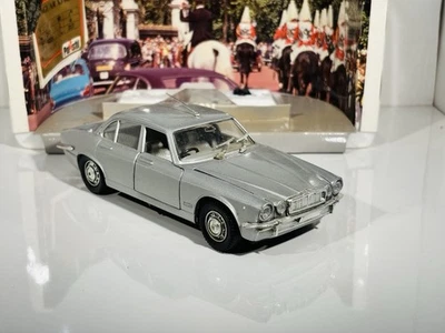 Polistil 1/25 Scale SG1 Jaguar XJ6L - Silver - Boxed - Image 1 of 4