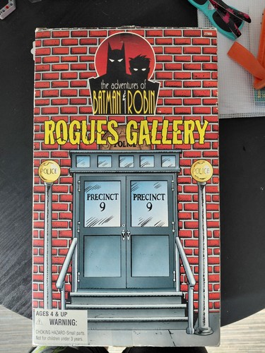 The Adventures of Batman & Robin - Rogues Gallery Action Figur 8-Pack ...