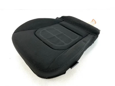 2018-2022 JEEP RENEGADE FRONT LEFT DRIVER SIDE LOWER SEAT CUSHION COVER OEM Foto 1 de 4