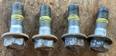 2013 雪佛兰迈锐宝前卡钳螺栓 — 第 1/4 张图片