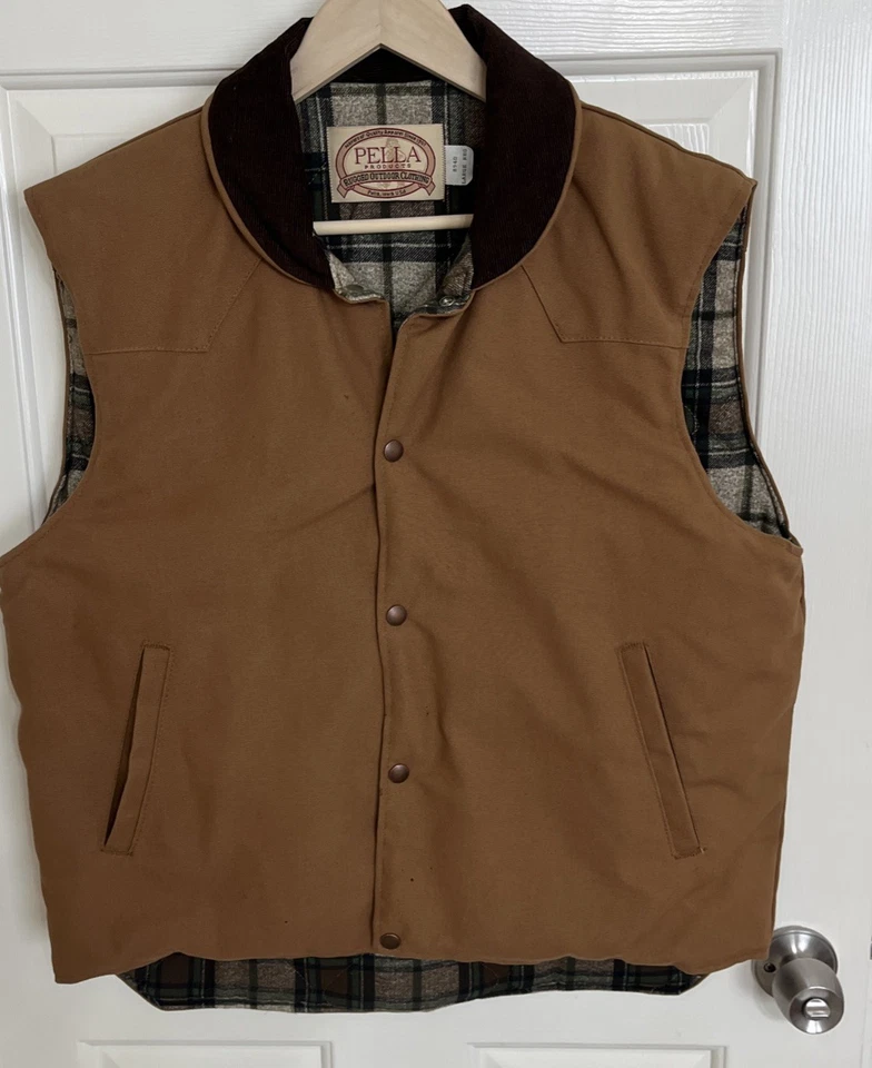 Men Canvas Brown Large Vest Flannel Lined Quilted Pella rugged outdoor clothing - Image 1 of 4
