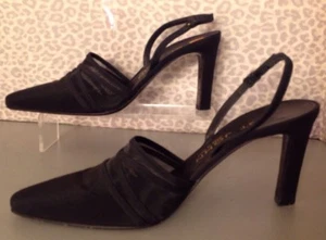 Women's 7 St. John Heels - Picture 1 of 12