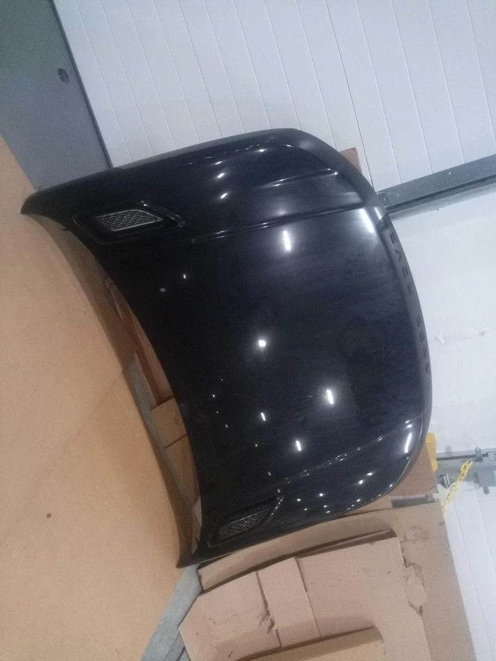 2014 Land Rover Range Rover Sport OEM Hood Panel LR044230, LR052979, LR052981 Foto 1 de 2