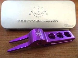 SCOTTY CAMERON Clip Pivot Tool (Green Fork) Purple Titleist Putter - Picture 1 of 6