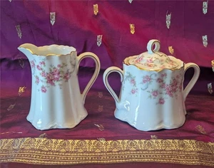 Hutschenreuther Richelieu Zuckerdose mit Deckel und Milchkännchen Fine Bone China Bavaria - Bild 1 von 1