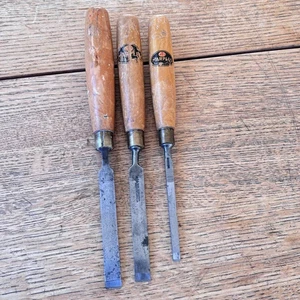 MARPLES SHAMROCK BOXWOOD CHISELS X3 1/2" X2 1/4" X1 BROWN WOODEN HANDLE WOODWORK - Picture 1 of 11