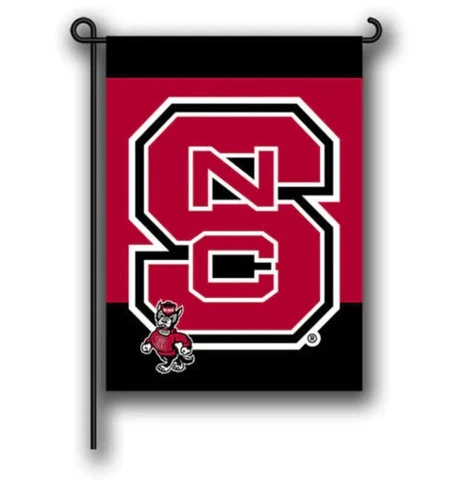 NC State Wolfpack red garden flag Cover