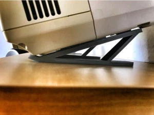 10 Stück (20 Beine) Konsole Display Ständer Nintendo Konsole, SNES, Sega Universal - Bild 1 von 8