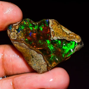 Opal Rough, Ethiopian Opal Raw, Loose Gemstone Oil Opal Raw, Wt 32, 33X23X9 MM - Picture 1 of 4